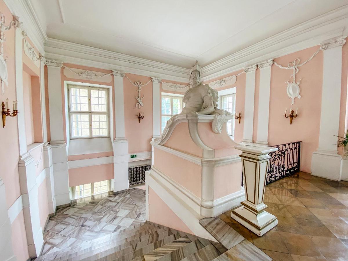 Hotel Zamek Krolewski W Rydzynie Rydzyna Extérieur photo