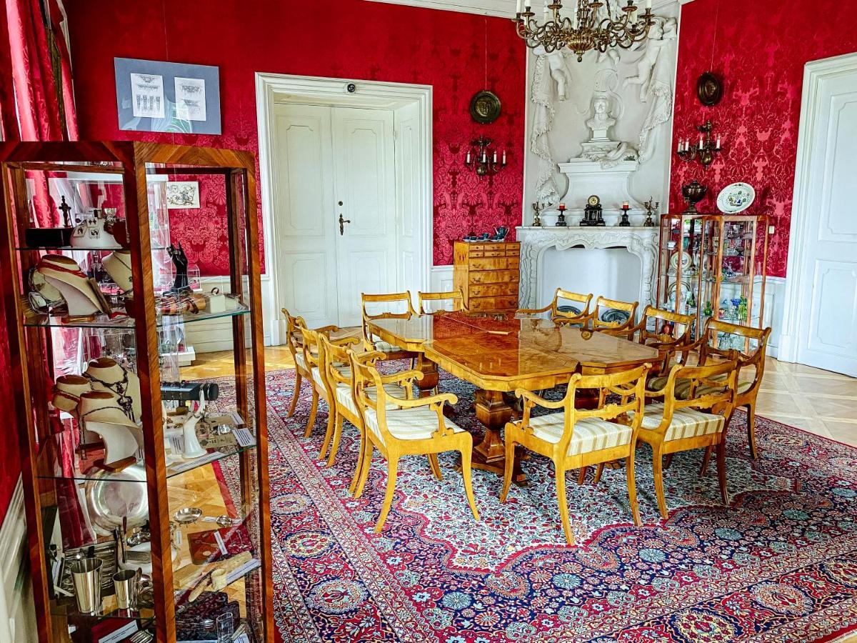 Hotel Zamek Krolewski W Rydzynie Rydzyna Extérieur photo