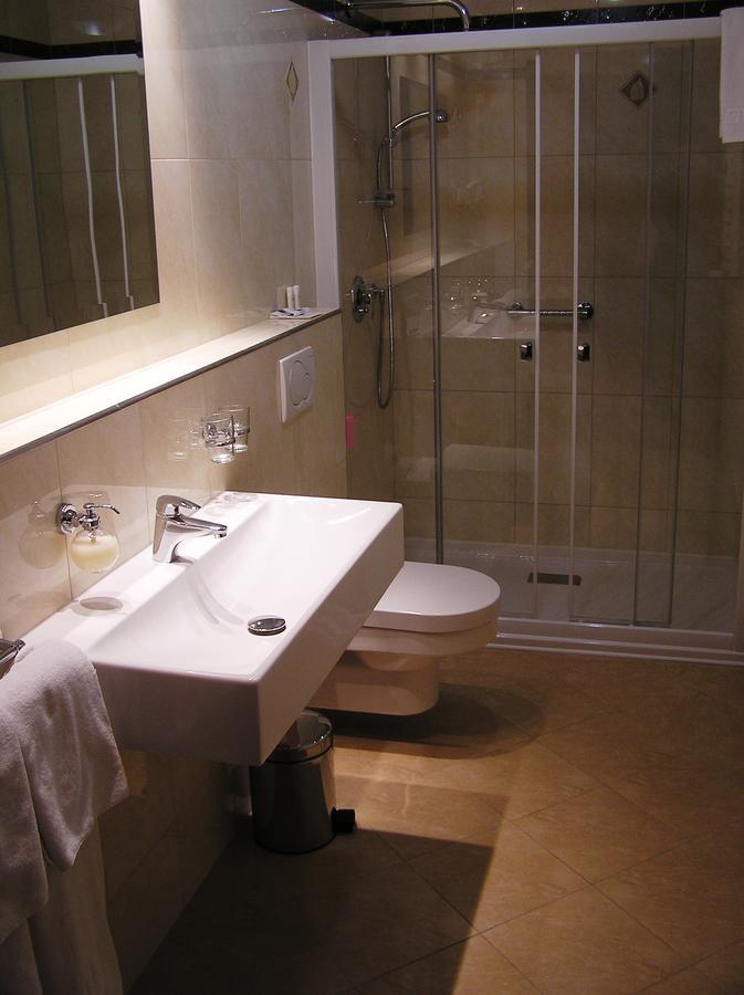 Hotel Zamek Krolewski W Rydzynie Rydzyna Extérieur photo